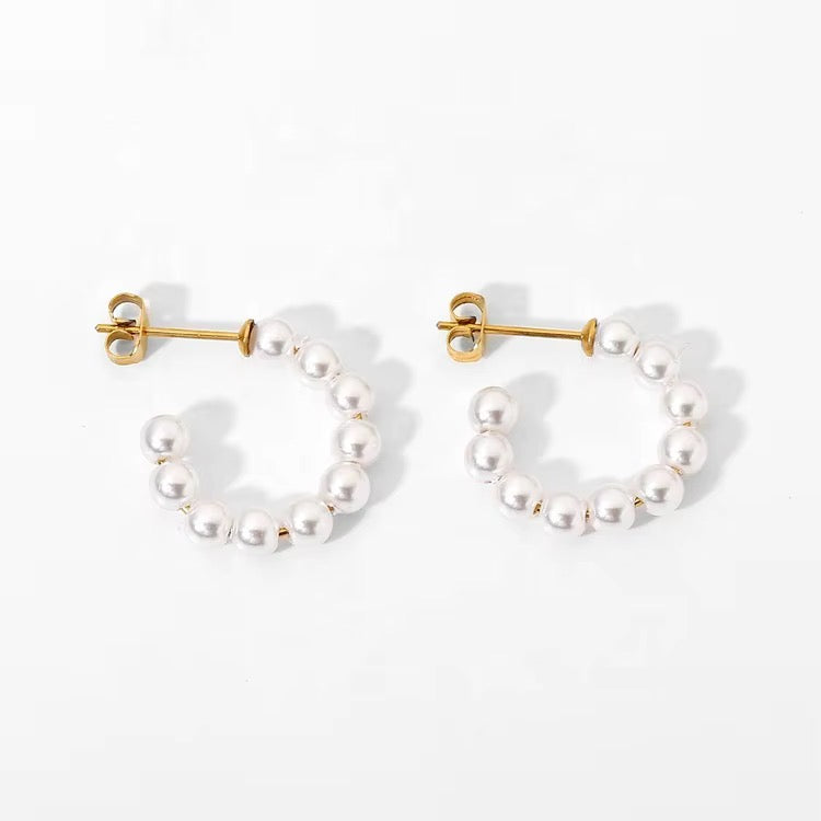 Pearl Mini Hoops