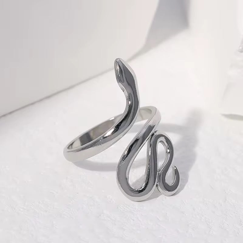 Viper Adjustable Ring