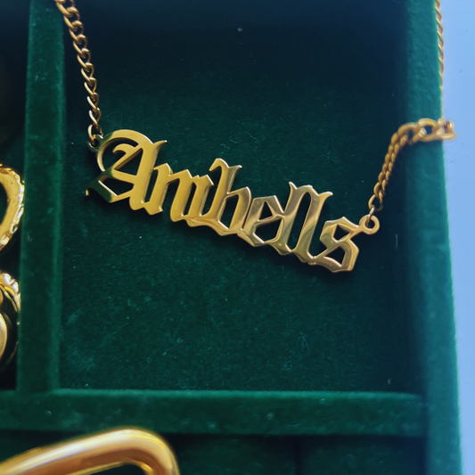 Classic personalized Necklace