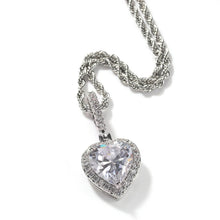 Load image into Gallery viewer, Rope Heart Necklace
