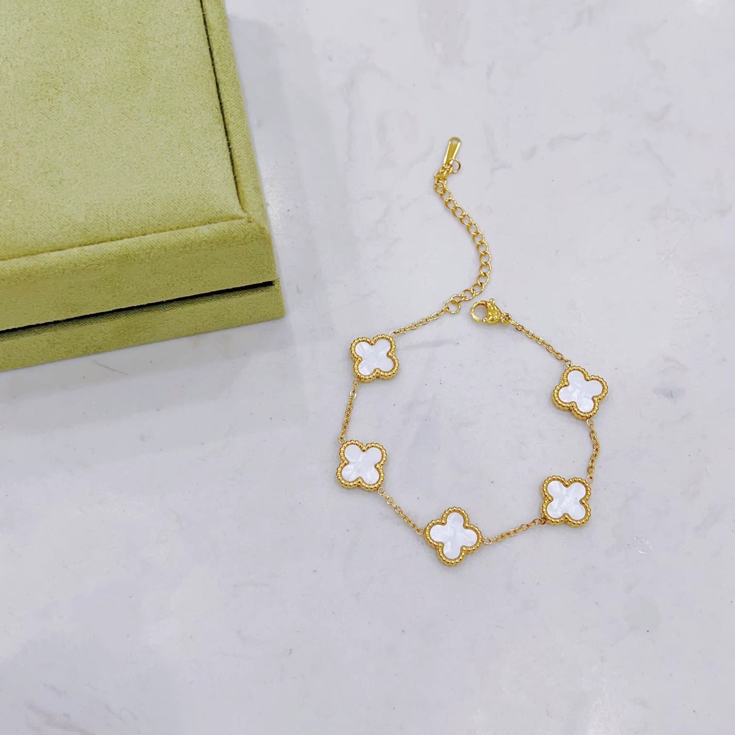 Flower Bracelet